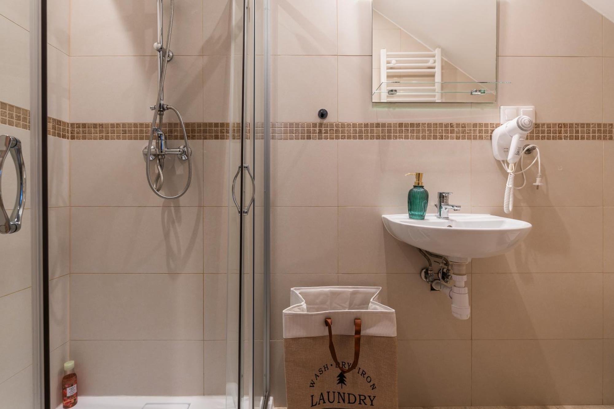 Jaskolka - Pokoje I Apartament Przy Plazy オルシュティン エクステリア 写真