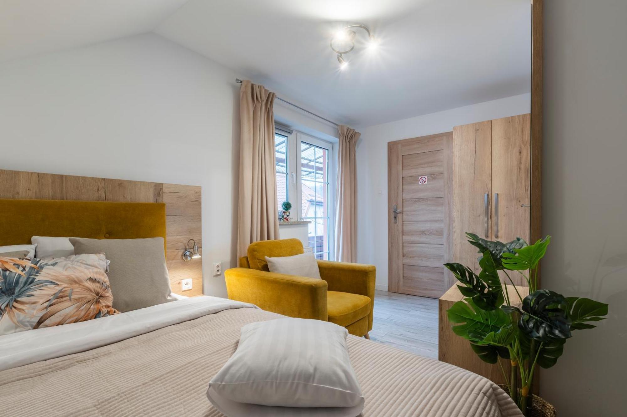Jaskolka - Pokoje I Apartament Przy Plazy オルシュティン エクステリア 写真