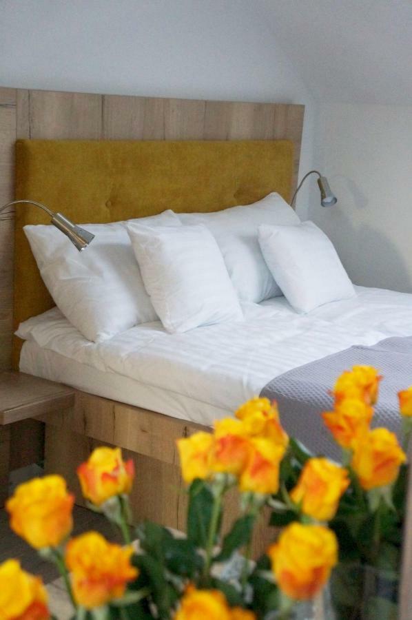 Jaskolka - Pokoje I Apartament Przy Plazy オルシュティン エクステリア 写真
